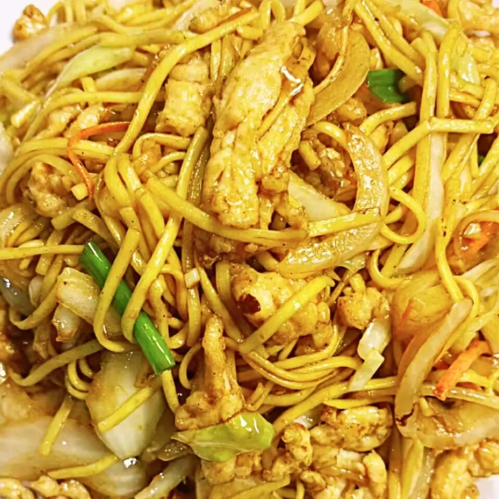 Chicken stir-fried noodles with veggies at Dallas Spicy Chinese Cuisine, a Chinese Restaurant in Plano.